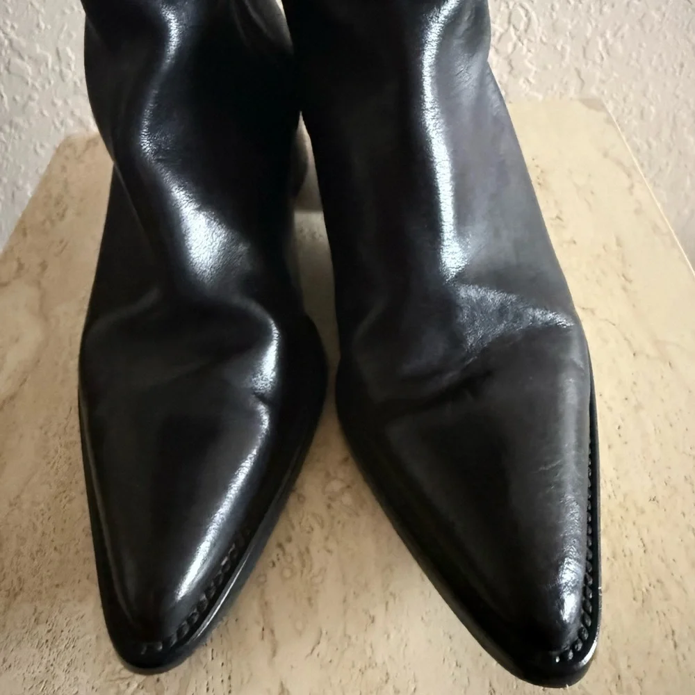 AUTHENTIC DIOR Black Leather Knee-High Boots - Picture 3 of 12